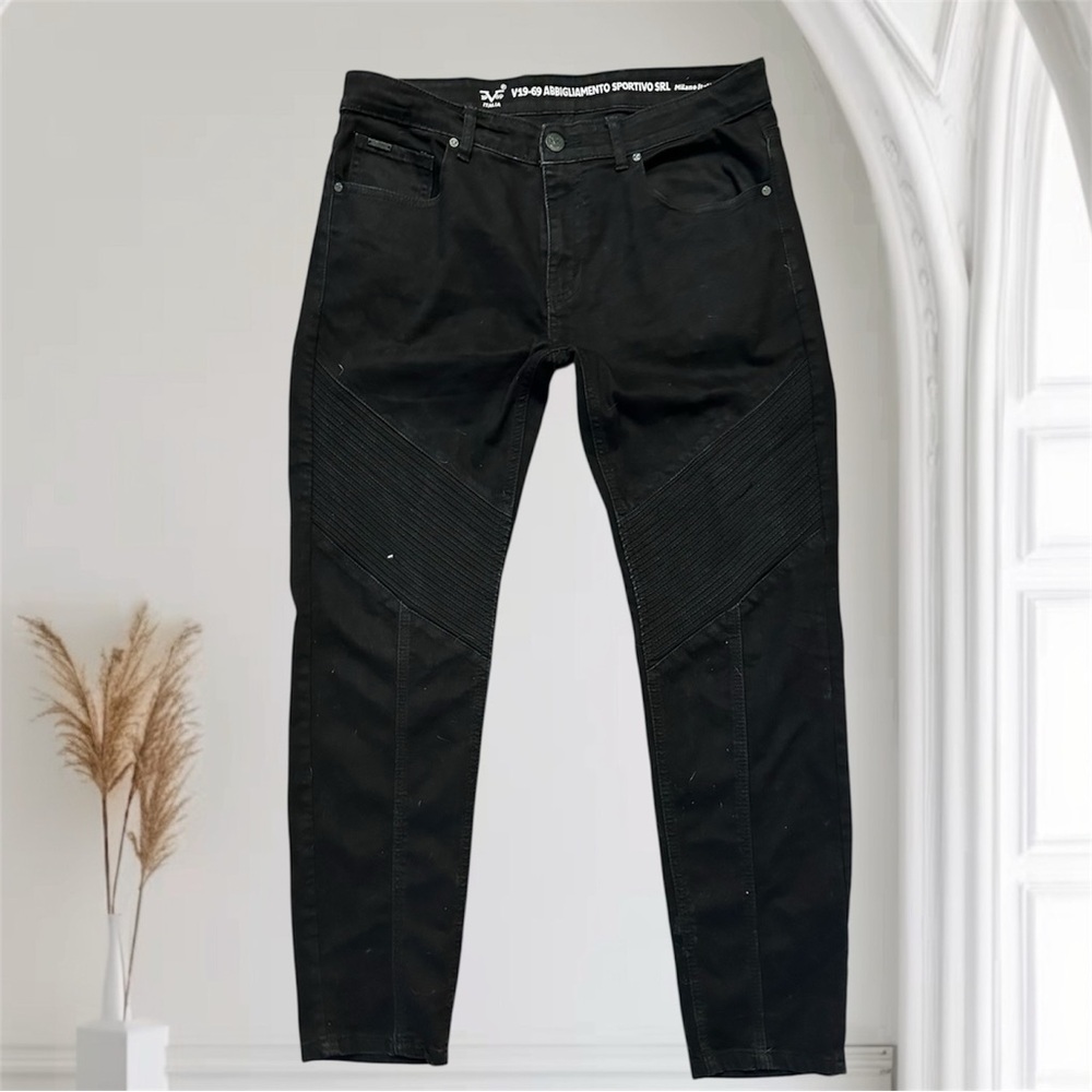 Versace Black V19-69 Abbigliamento Sportivo SRL